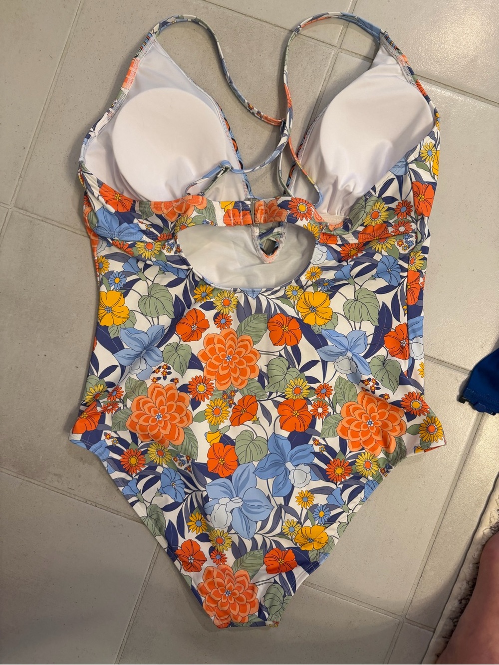 Cupshe XL One Piece Swimsuit NWT - Picture 3 of 5
